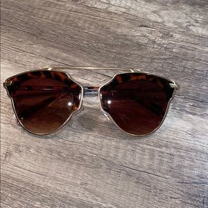 Women’s sunglasses